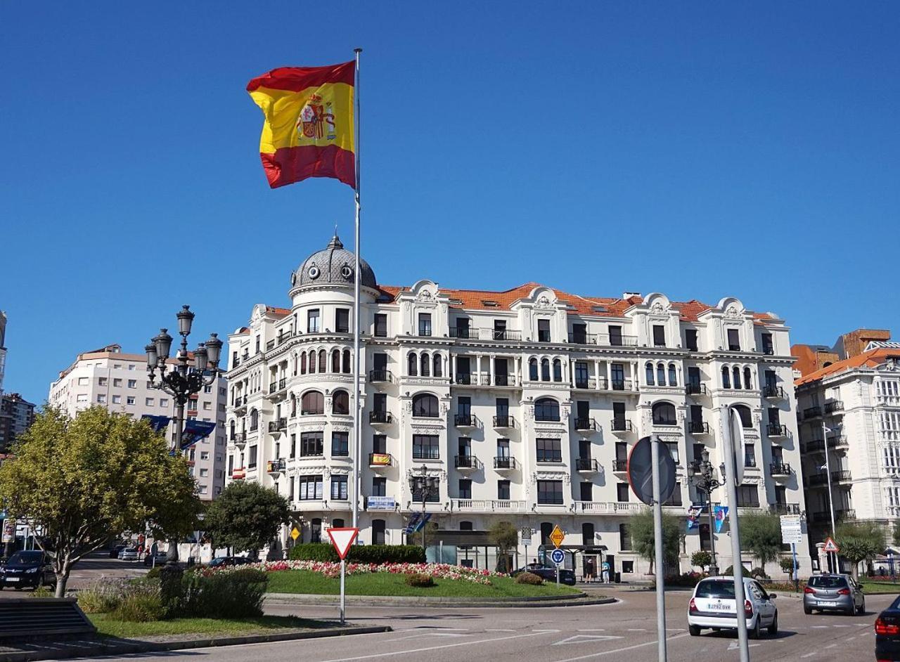 Suite Haus Castelar Santander Bagian luar foto