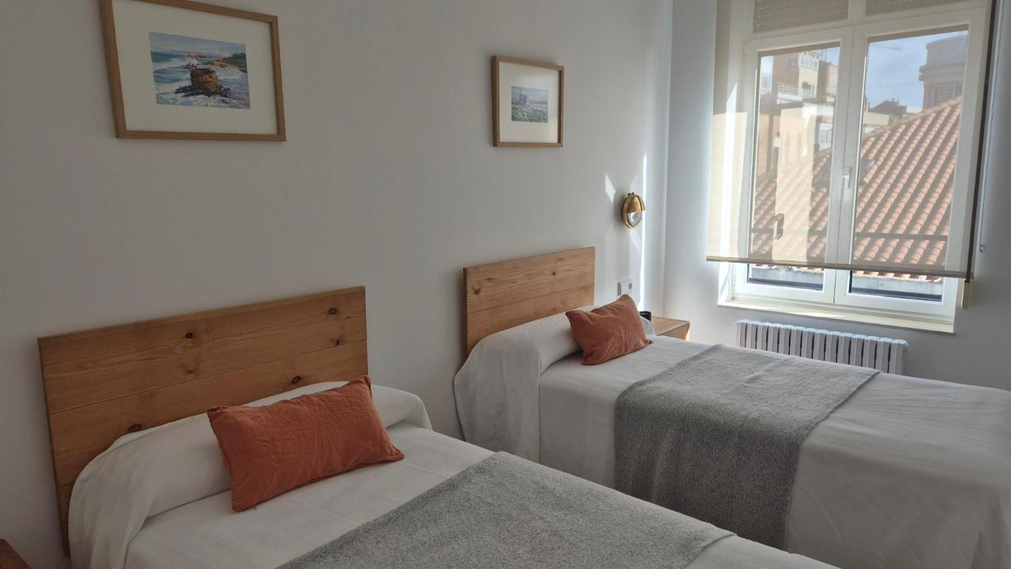 Suite Haus Castelar Santander Bagian luar foto