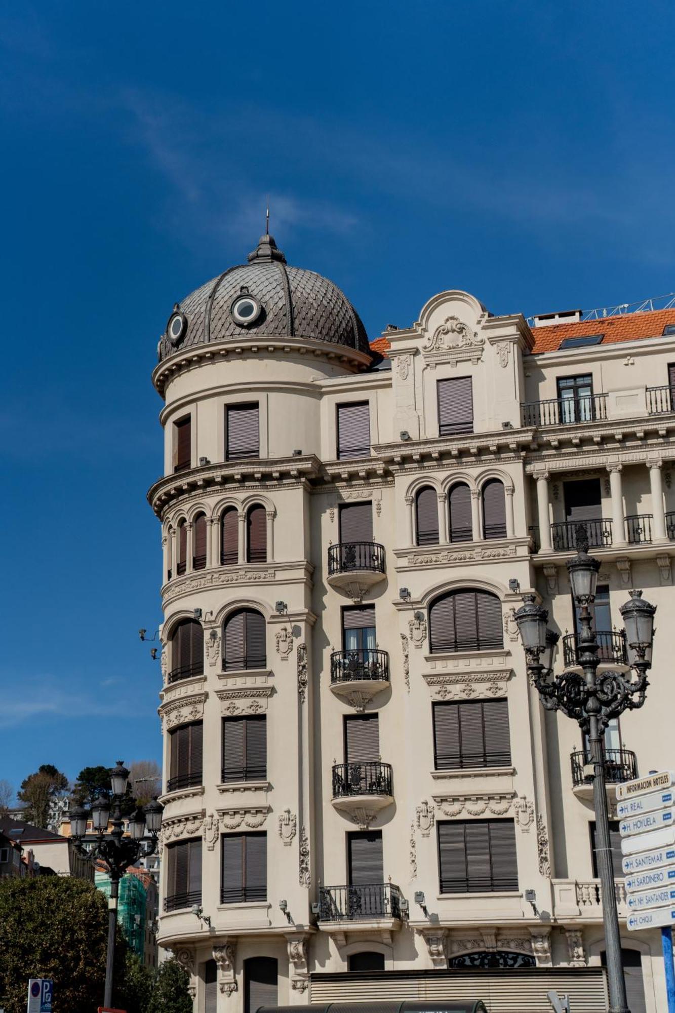 Suite Haus Castelar Santander Bagian luar foto